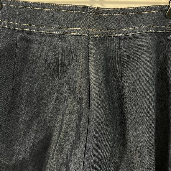 St. John Women's Flat Front Straight Leg Denim Jeans Size 4 EUC‎ - Picture 8 of 8